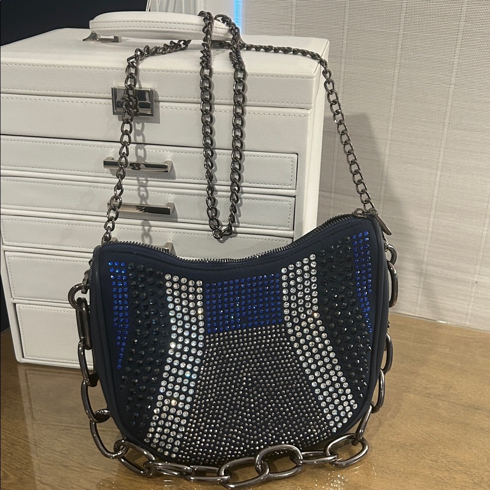 💙🔥 Showstopper Blue Studded Crystal Shoulder Crossbody Chain Bag